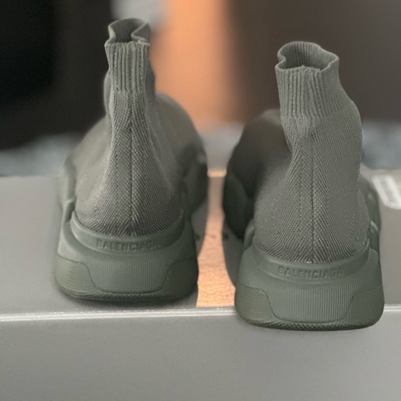 Authentic Balenciaga Speed 2.0LT Sold - Picture 4 of 6